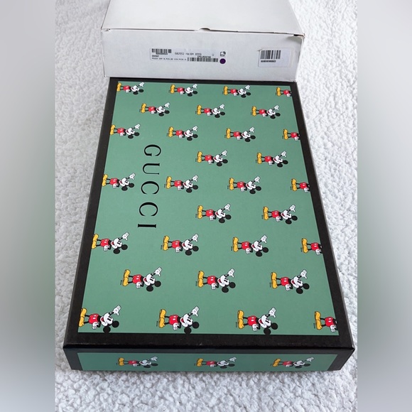 Authentic Gucci X Disney Clutch Pouch Mickey Mouse Mini GG Supreme Canvas - Picture 15 of 16